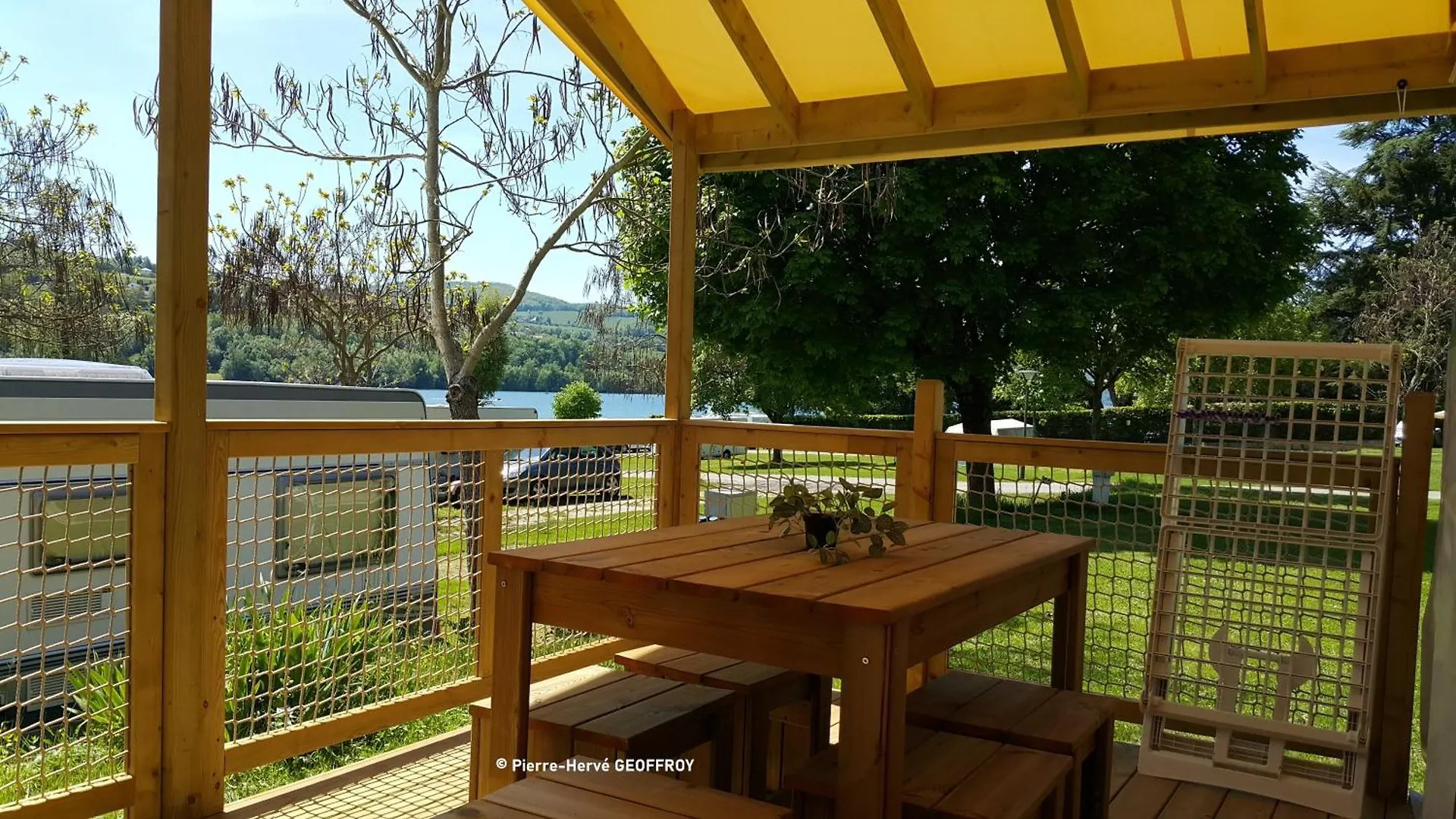 Camping Le Calatrin - Onlycamp Paladru Franciaország